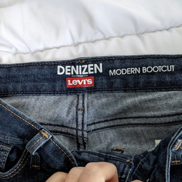 Levi's Bootcut Jeans - Picture 4 of 6